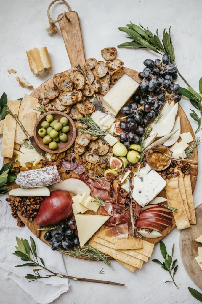 Exploring the Girl Dinner Trend: Casual Bites for Busy Lives